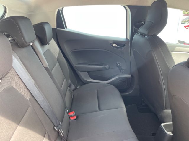 RENAULT Clio usata 14