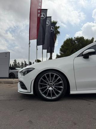 MERCEDES-BENZ CLA 200 usata, con Alzacristalli elettrici