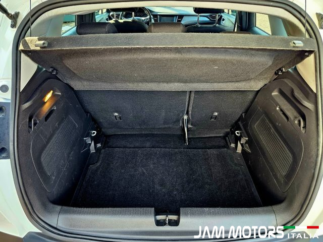 OPEL Crossland usata, con Sedile posteriore sdoppiato