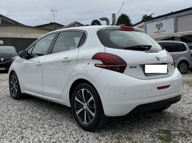 PEUGEOT 208 usata, con Airbag Passeggero