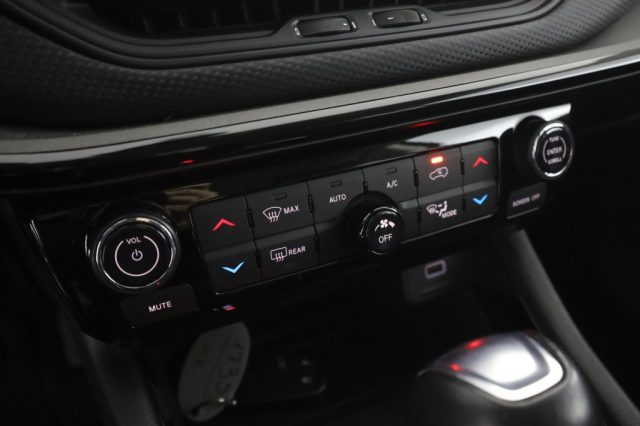 JEEP Compass usata 11
