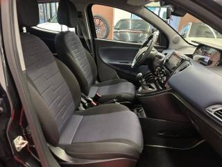 LANCIA Ypsilon usata, con Fendinebbia