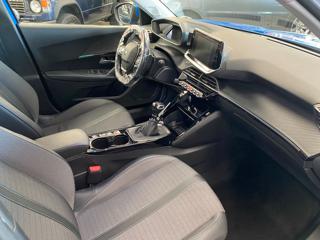PEUGEOT 2008 usata, con Autoradio digitale