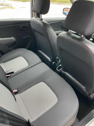 HYUNDAI i10 usata, con Lettore CD