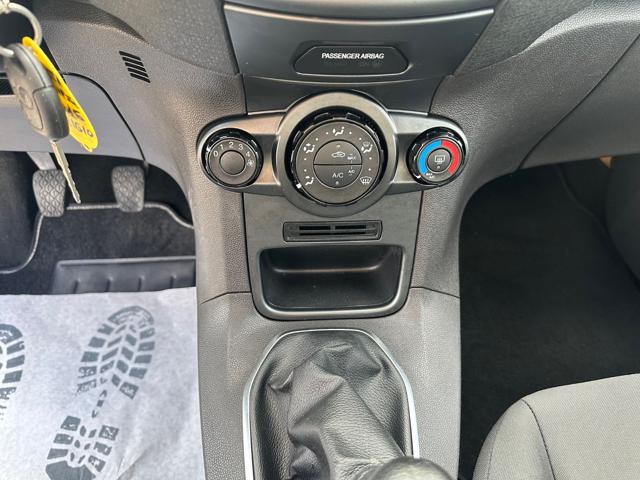 FORD Fiesta usata, con Chiusura centralizzata telecomandata