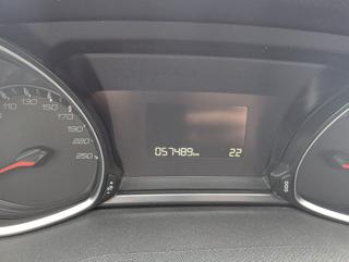 PEUGEOT 308 usata, con Volante in pelle