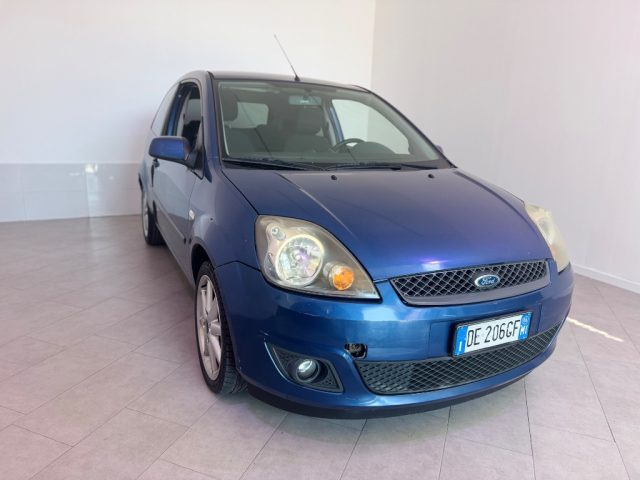 FORD Fiesta usata 2