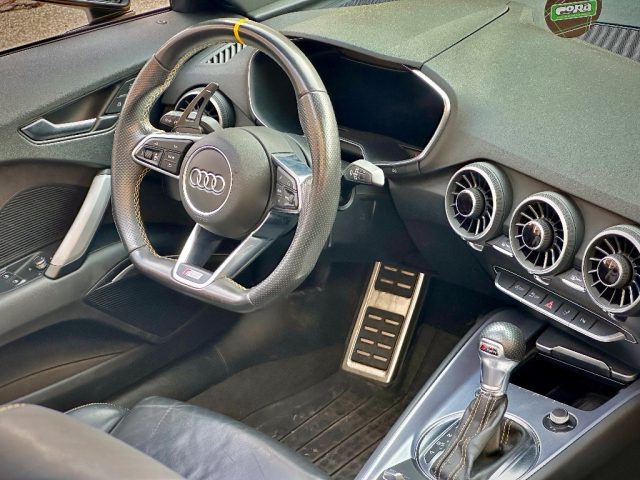 AUDI TT usata, con Climatizzatore