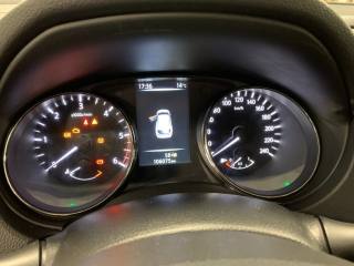 NISSAN Qashqai usata, con Luci diurne LED