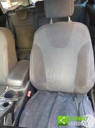 FORD Focus usata, con USB