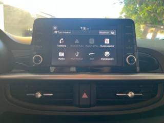 KIA Picanto usata, con Fari LED