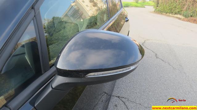 VOLKSWAGEN Golf usata, con Volante in pelle