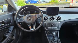 MERCEDES-BENZ CLA 200 usata, con Lettore CD