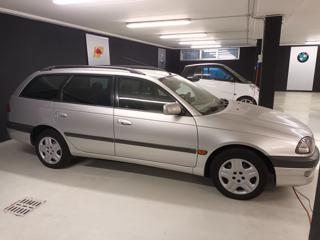 TOYOTA Avensis usata, con Climatizzatore