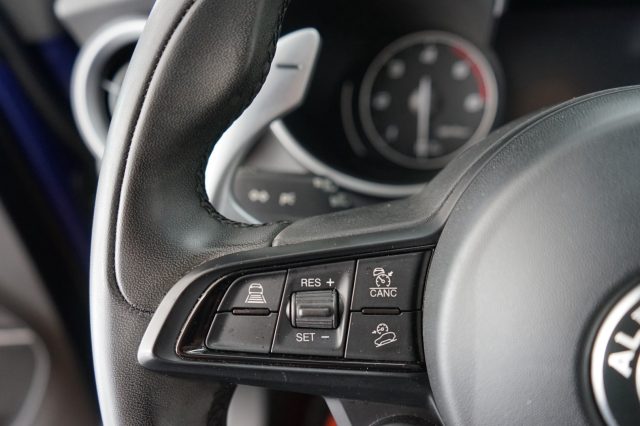 ALFA ROMEO Stelvio usata, con Apple CarPlay