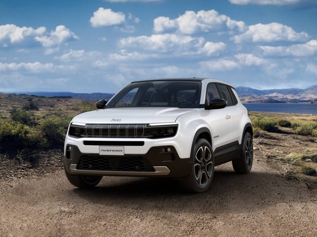 JEEP Avenger usata, con Airbag