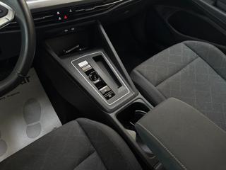 VOLKSWAGEN Golf usata, con Controllo automatico clima