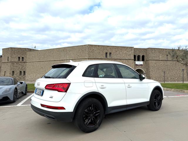 AUDI Q5 usata, con Airbag testa