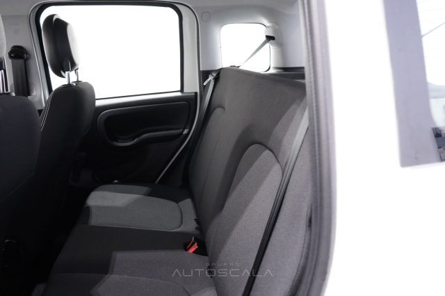 FIAT New Panda usata 18