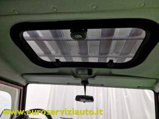 LAND ROVER Defender usata 22
