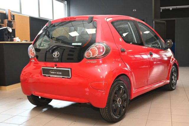 TOYOTA Aygo usata 2
