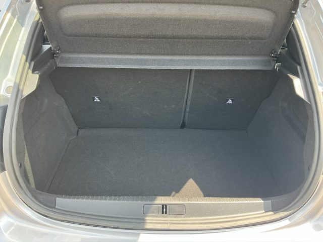 PEUGEOT 208 usata 12