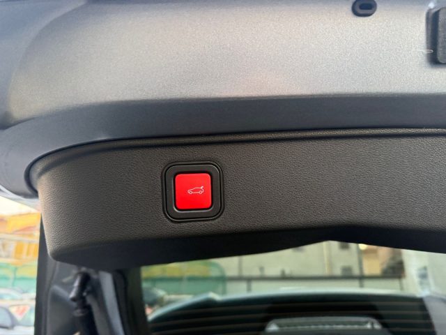 ALFA ROMEO Junior usata, con Telecamera per parcheggio assistito