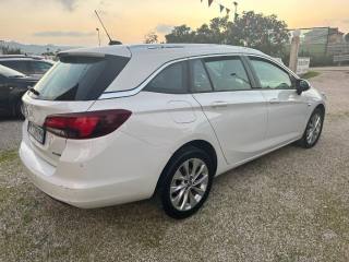 OPEL Astra usata, con Autoradio