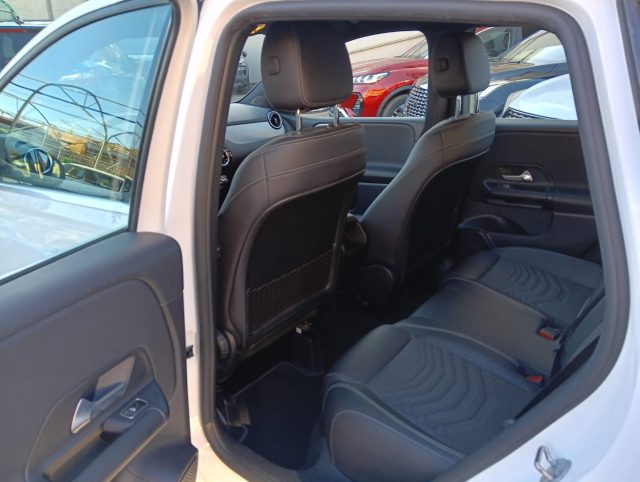 MERCEDES-BENZ B 180 usata, con Fendinebbia