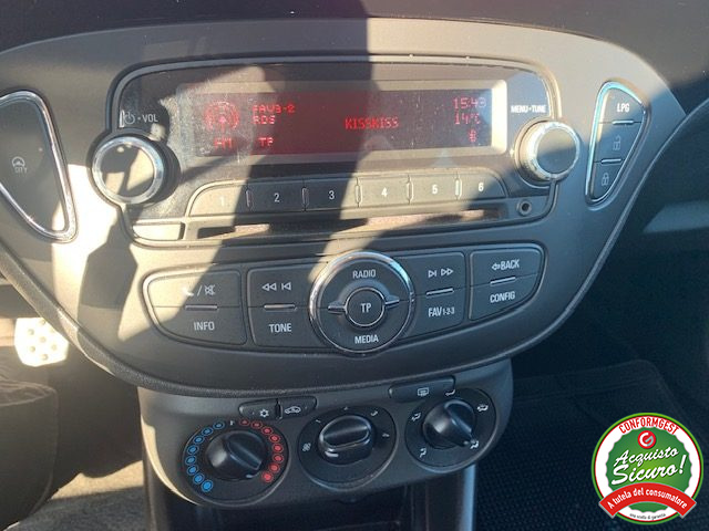 OPEL Corsa usata, con Servosterzo