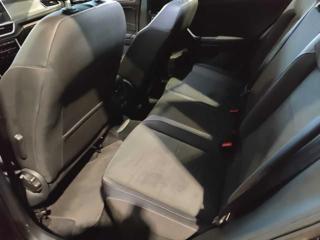 VOLKSWAGEN T-Roc usata, con Autoradio