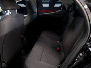 TOYOTA Yaris usata 15