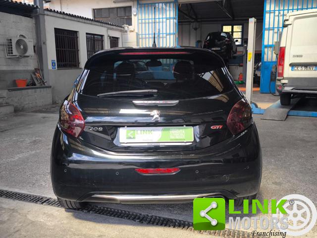 PEUGEOT 208 usata, con Airbag Passeggero