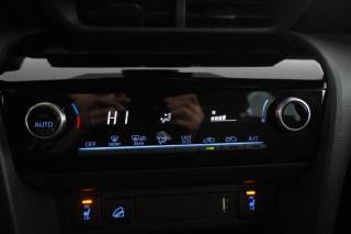 TOYOTA Yaris Cross usata 17