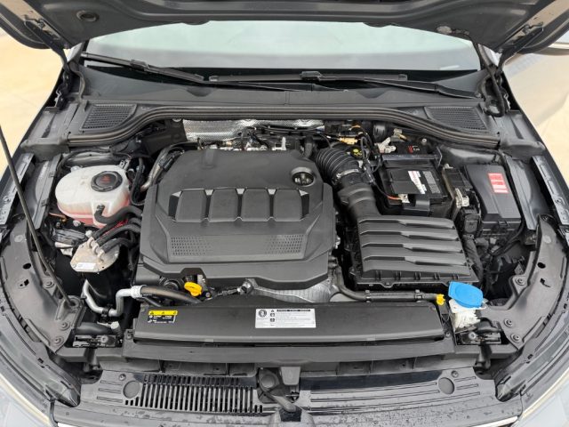 VOLKSWAGEN Golf usata, con Cruise Control