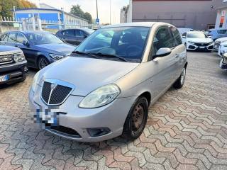 LANCIA Ypsilon 1.2 Oro