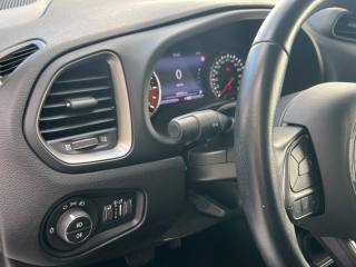 JEEP Renegade usata, con USB