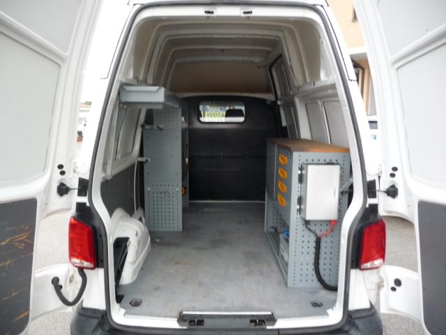 VOLKSWAGEN Transporter usata, con Airbag
