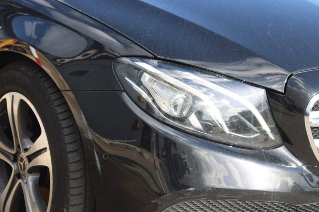 MERCEDES-BENZ E 200 usata, con Autoradio