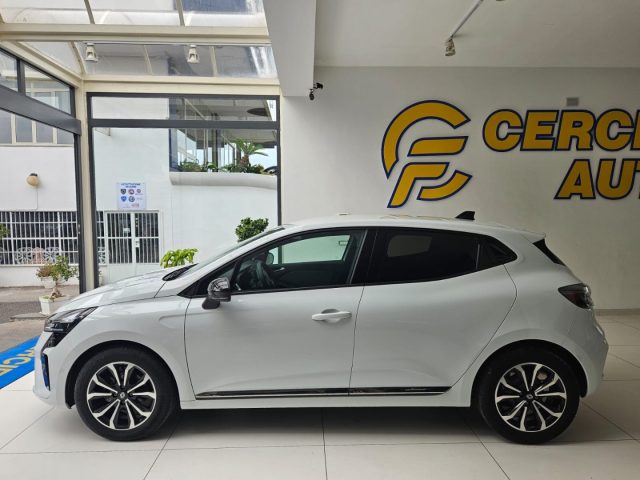 RENAULT Clio usata, con Alzacristalli elettrici