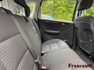 MERCEDES-BENZ B 180 usata, con Cerchi in lega