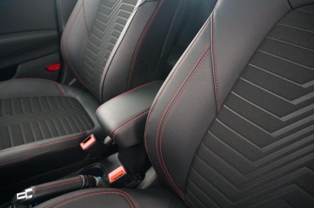 FORD Puma usata, con Volante in pelle