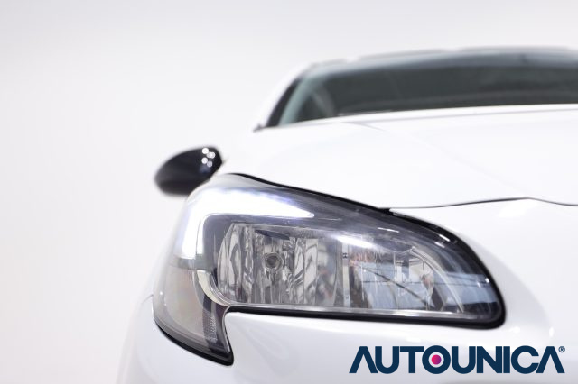 OPEL Corsa usata, con Cruise Control