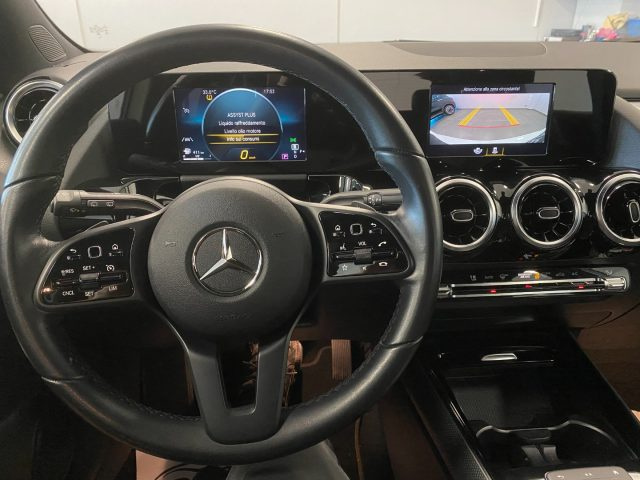 MERCEDES-BENZ B 180 usata, con Luci diurne LED