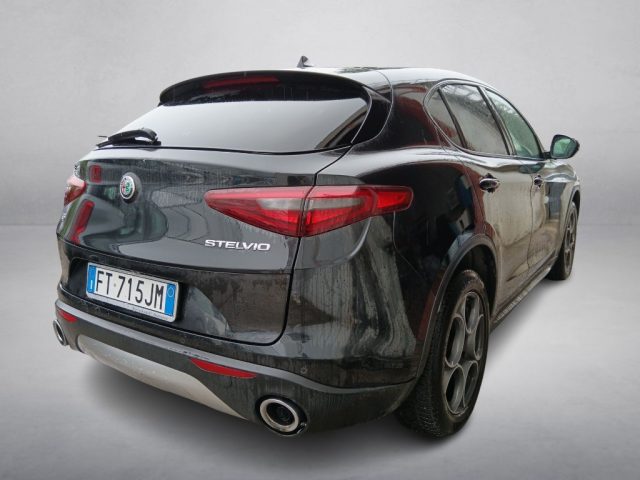 ALFA ROMEO Stelvio usata, con Airbag laterali