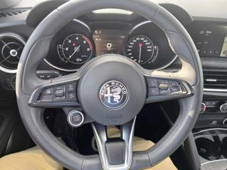 ALFA ROMEO Stelvio usata, con Park Distance Control