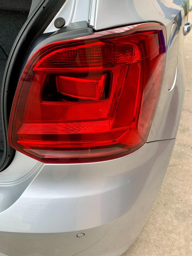 VOLKSWAGEN Polo usata, con Autoradio