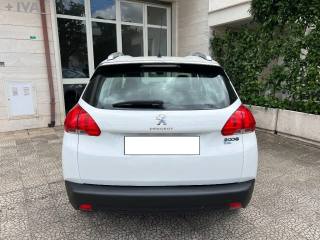 PEUGEOT 2008 usata 9
