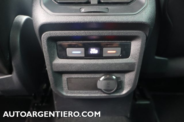 VOLKSWAGEN Tiguan usata, con Specchietti laterali elettrici
