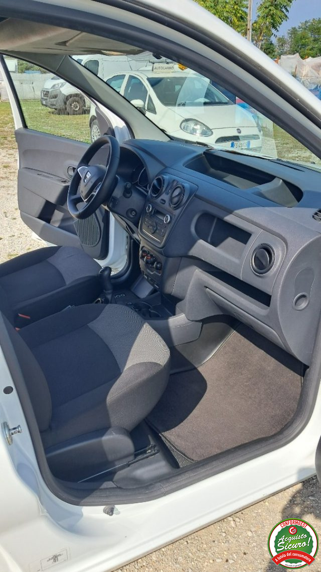 DACIA Dokker usata, con Autoradio
